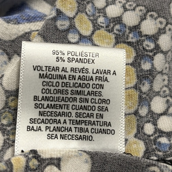 JM Collection Women Top Sz 3X Black Tan Royal blue Gem Print Keyhole Blouse - Picture 8 of 8